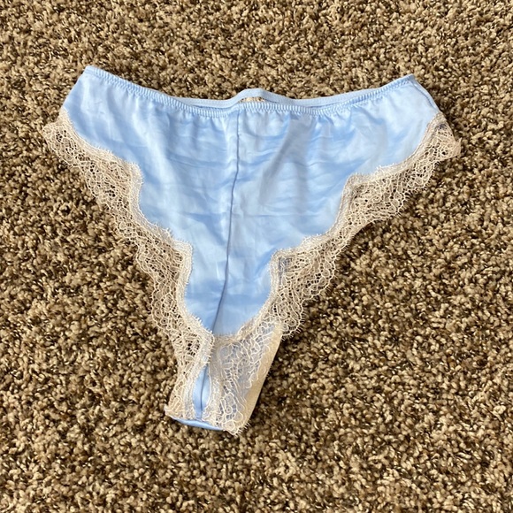 Victoria’s Secret Cinderella blue corset set - Picture 6 of 10